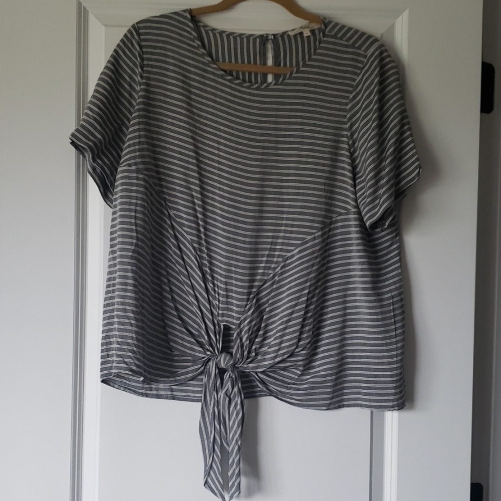 Tie frot blouse